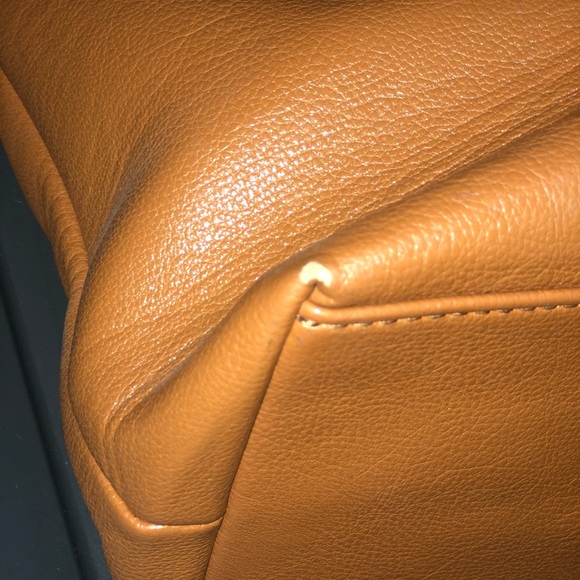 Anne Klein Tote Purse - Picture 5 of 6